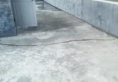 平果楼顶漏水维修公司分享下如何解决卫生间隐蔽部位漏水的问题?